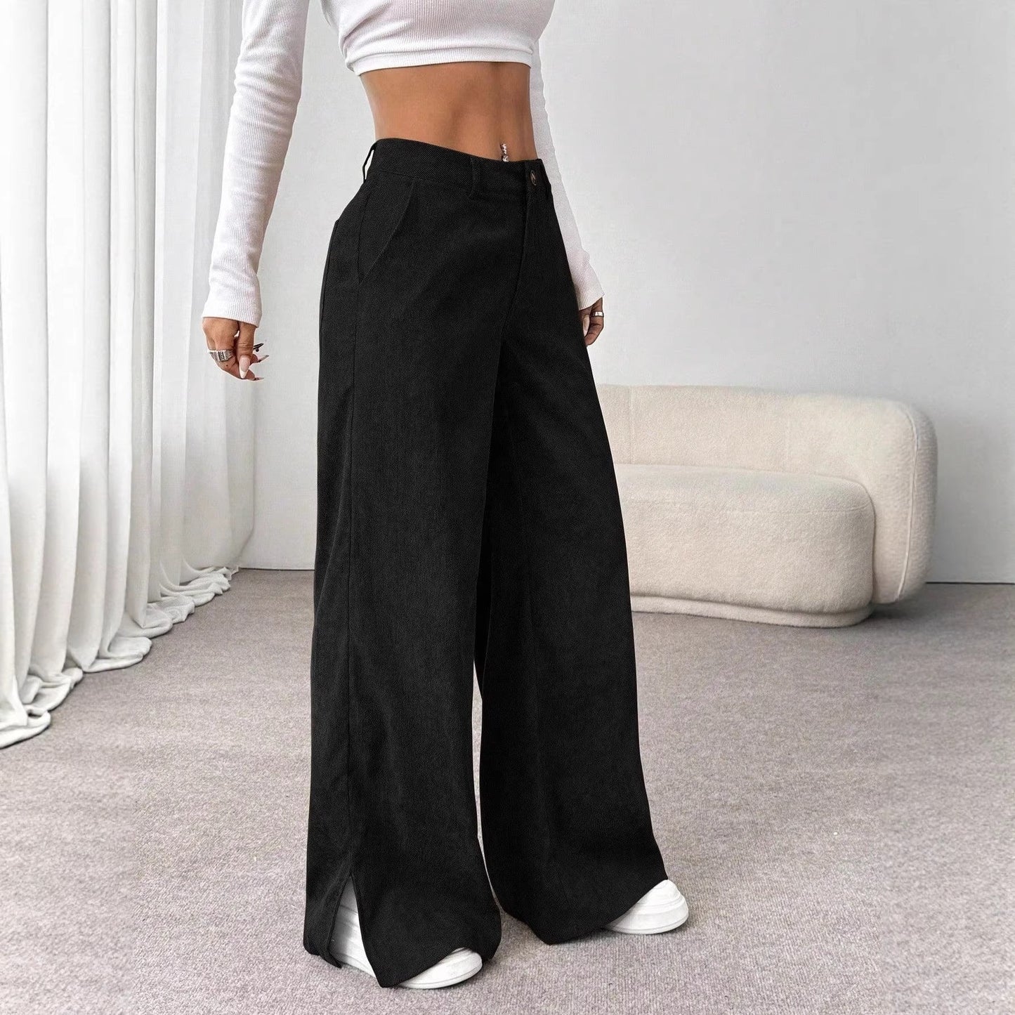 Isla's wide pants
